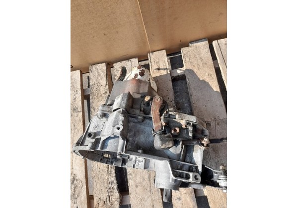 Кпп , Коробка передач, Renault Clio II, Kangoo 1.4, JB1186